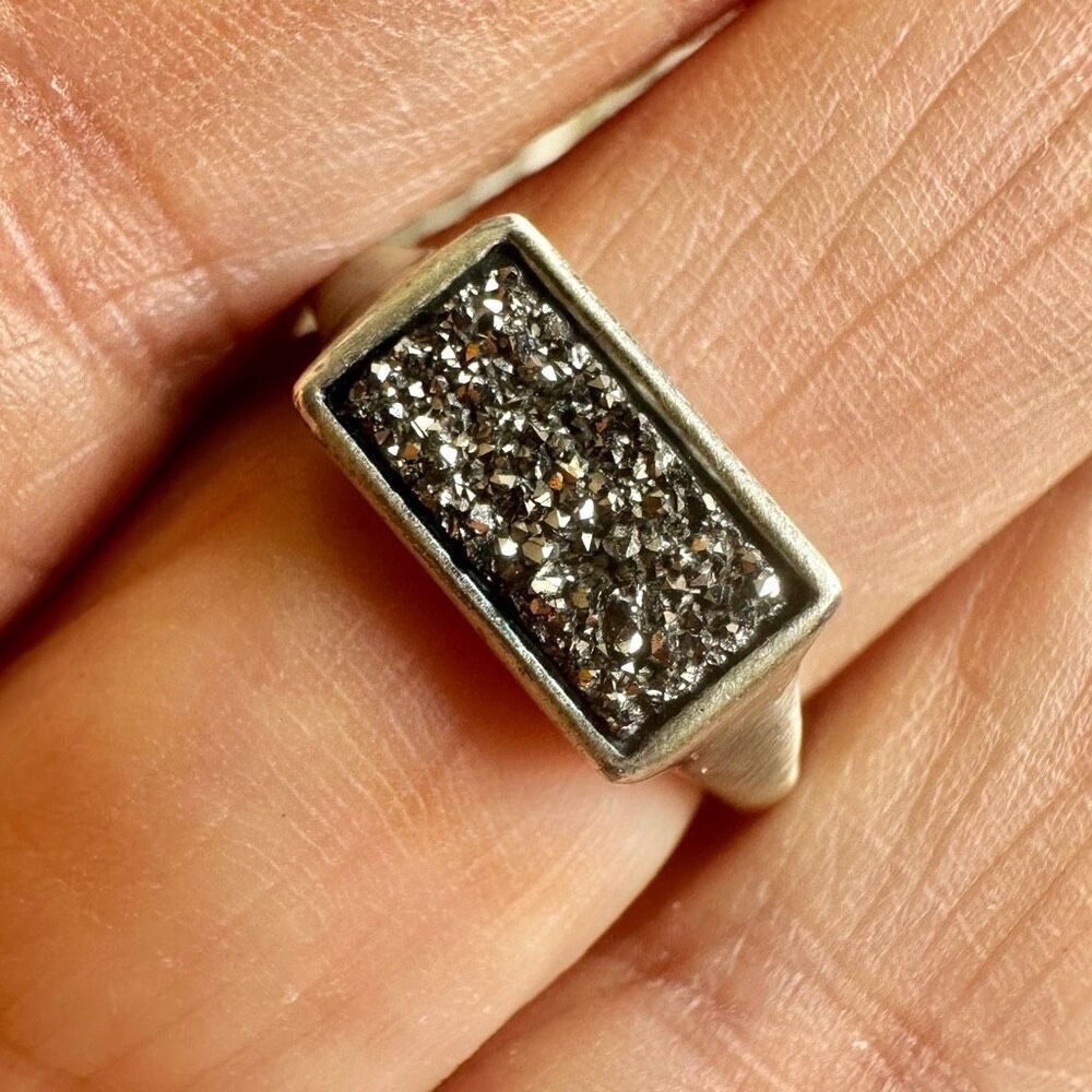Kendra Scott black druzy   silver plated  ring